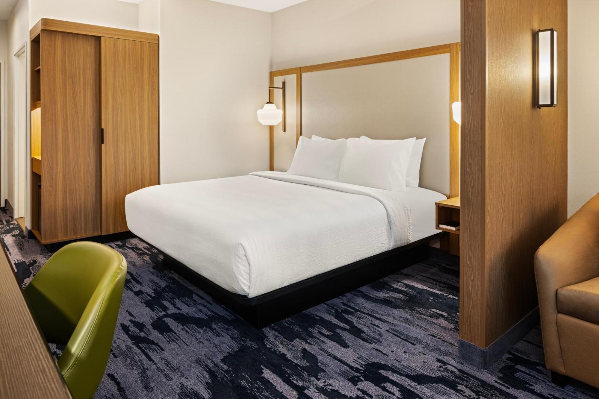 Fairfield By Marriott Inn & Suites Cedar Rapids North Exterior photo